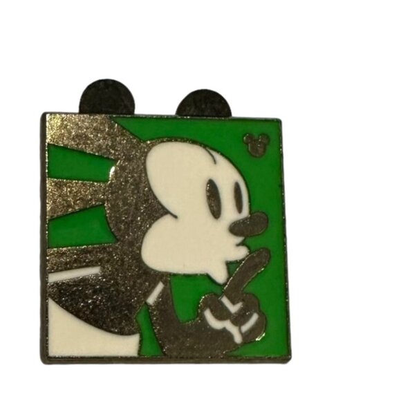 Oswald The Lucky Rabbit Disney Pin Hidden Mickey Trading Pin Authentic 2016 - Picture 1 of 6
